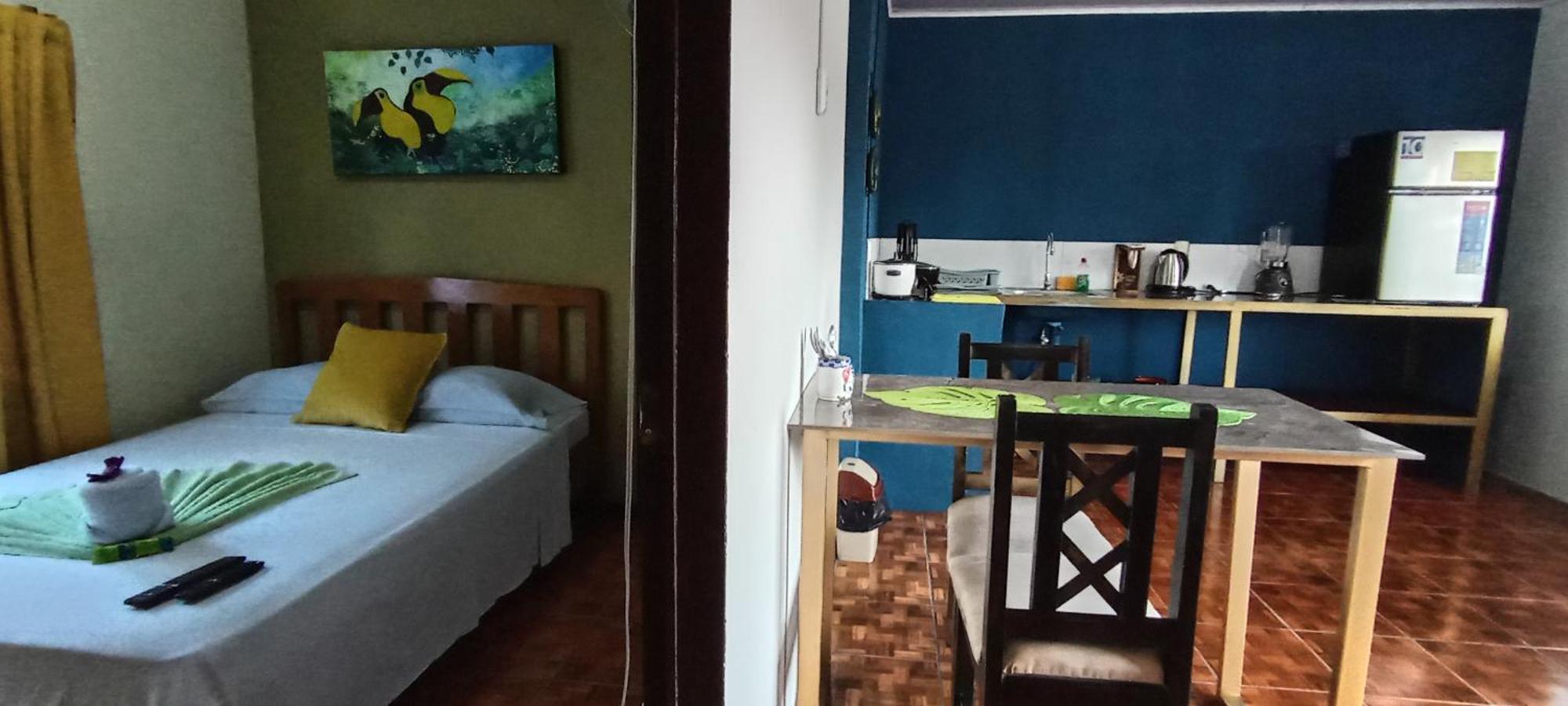 The Corner Airbnb Puerto Jiménez Δωμάτιο φωτογραφία